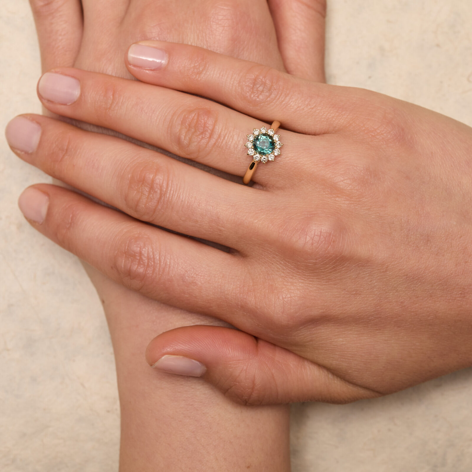 Bague Ella - Saphir Teal 1,22 carats - Image 3