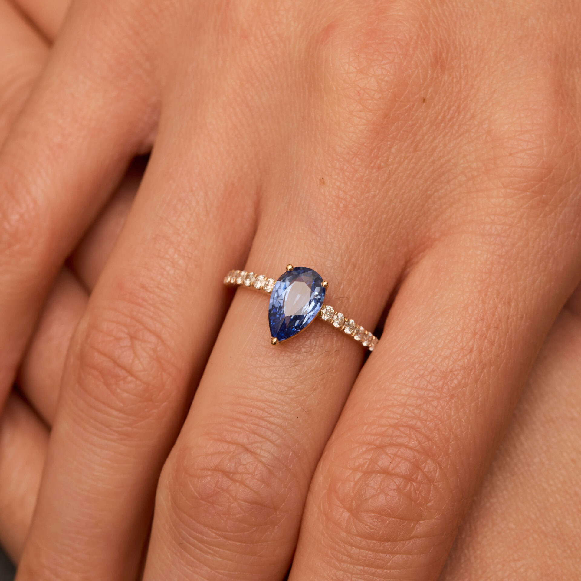 Bague Trinco - Saphir Cornflower 1.68 carats - Image 2