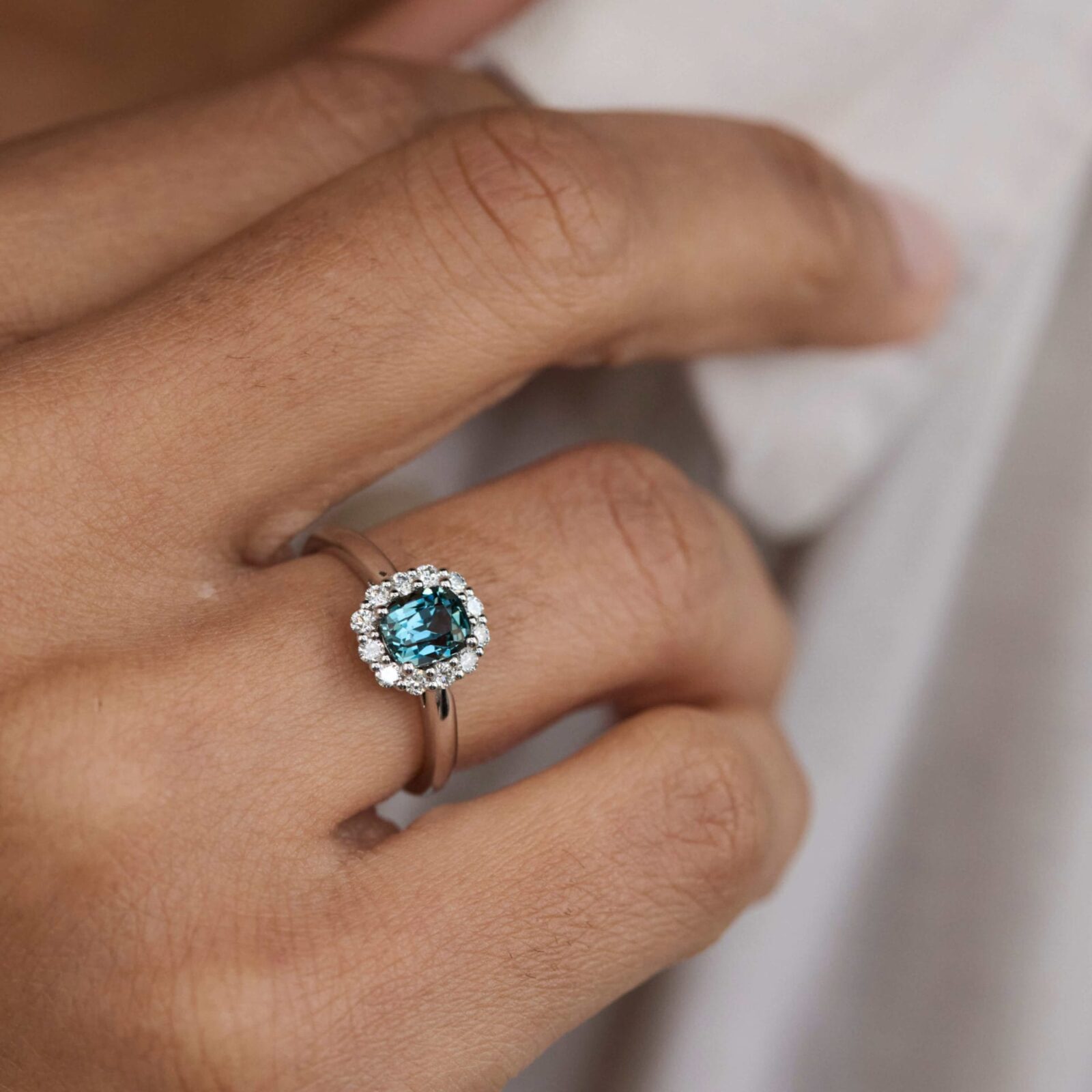 Bague Matara - Saphir Teal 1.04 carats - Image 2