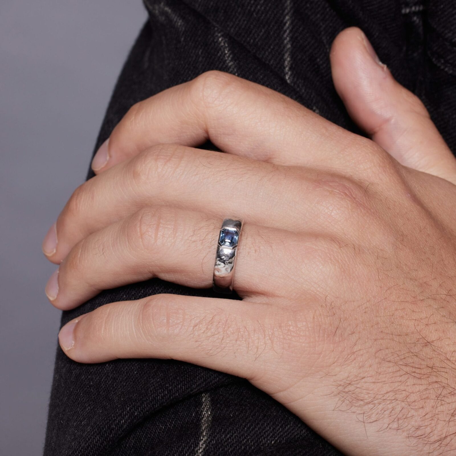 Bague Sunil - Saphir Teal 1.11 carats - Image 2