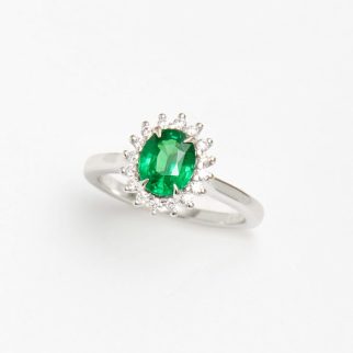 Bague Ella – Tsavorite ovale 1.30 carats